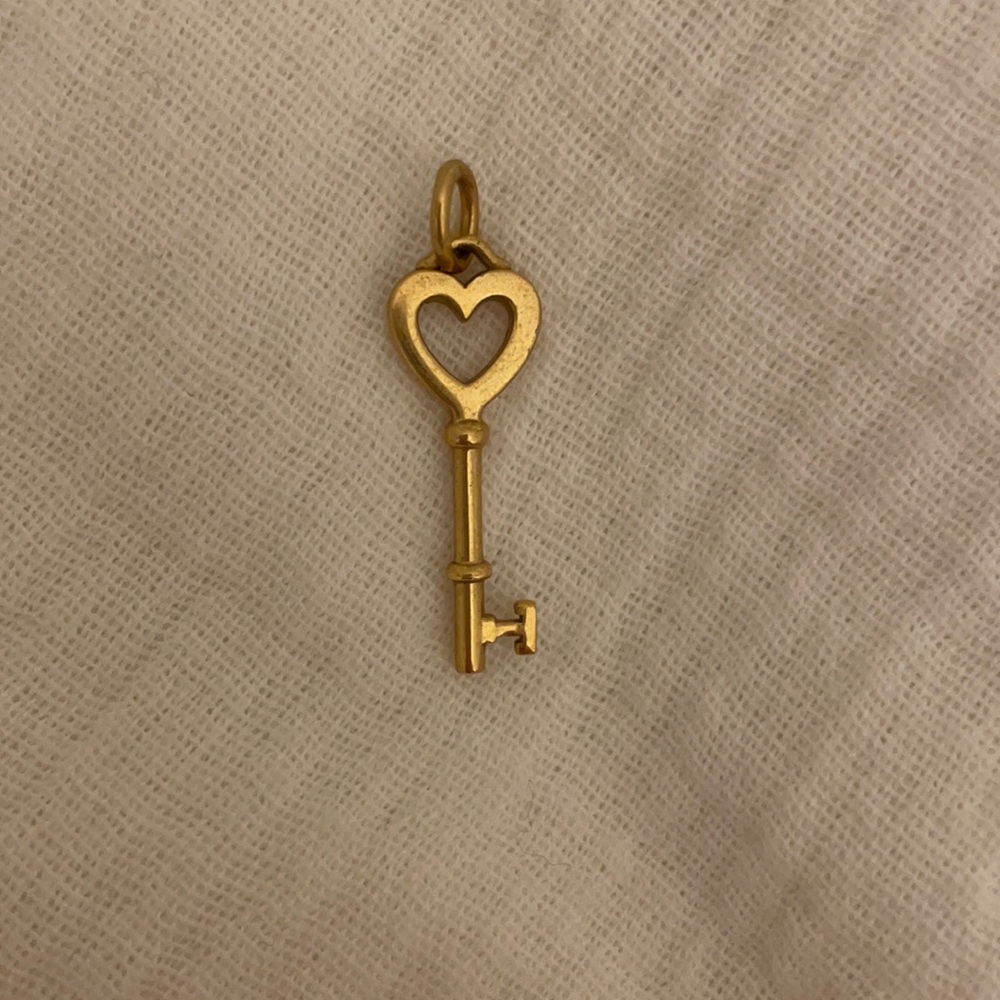 Tiffany yellow gold heart key